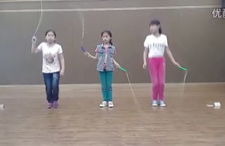中日韩爱豆跳绳视频,活力四射的青春风采